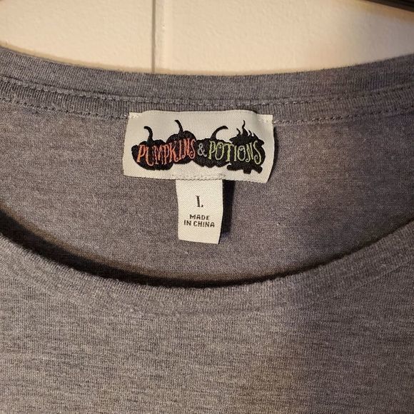 It's Fall Y'all Pumpkin Leaves Long Sleeve T-Shirt Women's Top Grayv Large - Picture 4 of 7